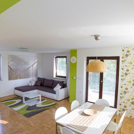 D&J House Villa Ormoz Luaran gambar